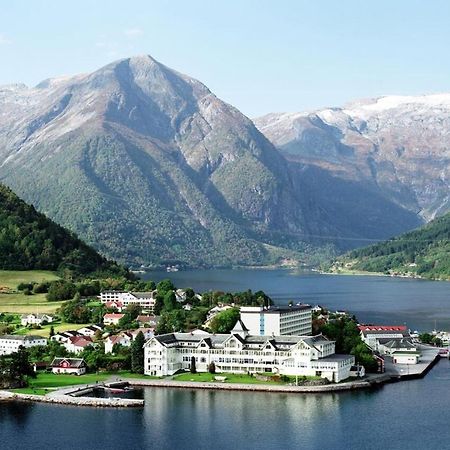 Kviknes Hotel Balestrand Exterior foto