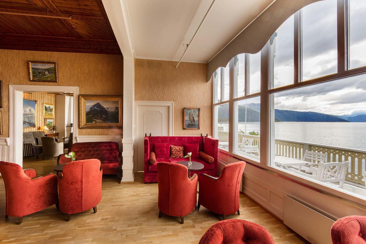 Kviknes Hotel Balestrand Exterior foto